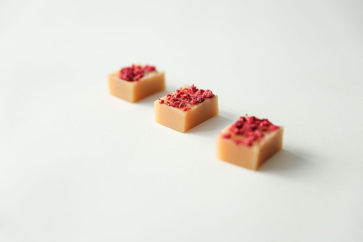Vanilla Raspberry Caramel - soft organic handmade candy