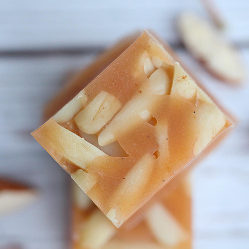 Vanilla Almond Caramel - Soft & Crunchy
